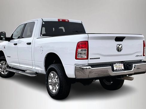 Used 2024 RAM 2500 Big Horn AWD/4WD image 4