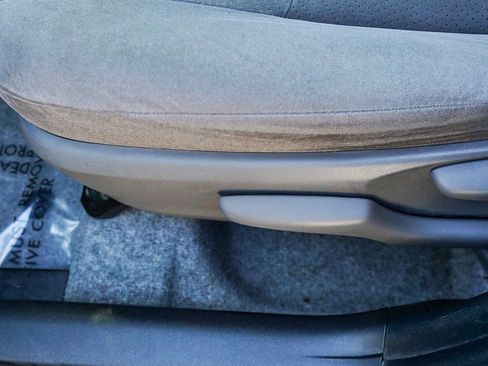 Used 2015 Toyota Prius Two image 20