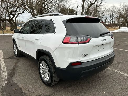 Used 2019 Jeep Cherokee Latitude w/ Popular Appearance Group image 4
