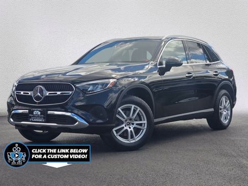 Used 2024 Mercedes-Benz GLC 300 4MATIC w/ Driver Assistance Package image 1