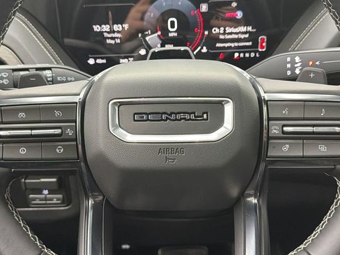 Used 2026 GMC Yukon Denali Ultimate AWD/4WD image 25