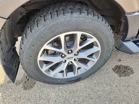 Used 2016 Ford Expedition EL XLT w/ Equipment Group 202A AWD/4WD image 45