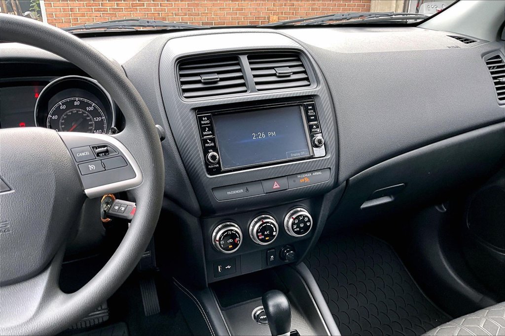 Used 2025 Mitsubishi Outlander Sport ES AWD/4WD image 6