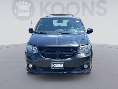 Used 2019 Dodge Grand Caravan SE FWD image 19