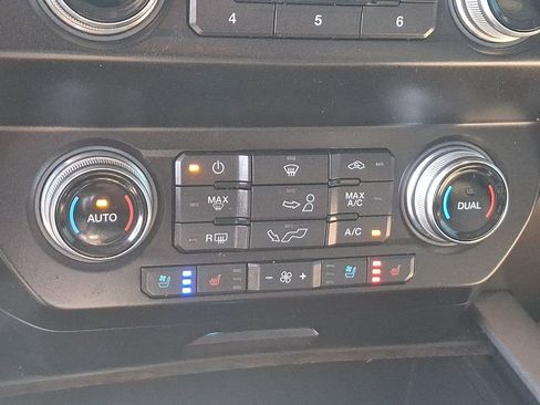 Used 2019 Ford F150 Limited w/ Trailer Tow Package image 18