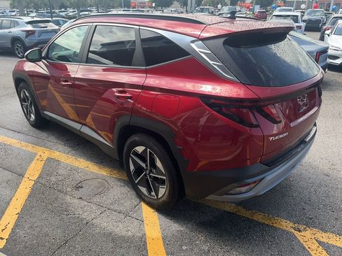 Used 2025 Hyundai Tucson SEL FWD image 3