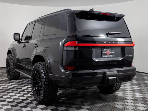 Used 2026 Lexus GX 550 w/ Accessory Package (2T) image 5