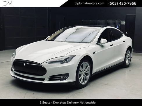 Used 2014 Tesla Model S 85 RWD image 1