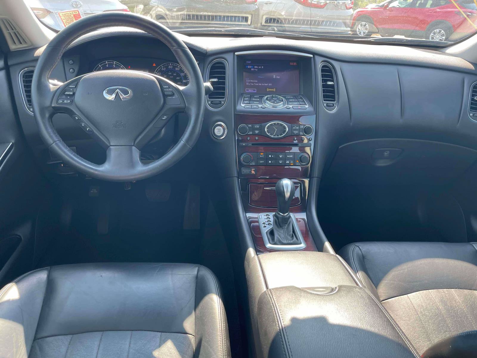 Used 2017 INFINITI QX50 2WD w/ Deluxe Touring Package image 14