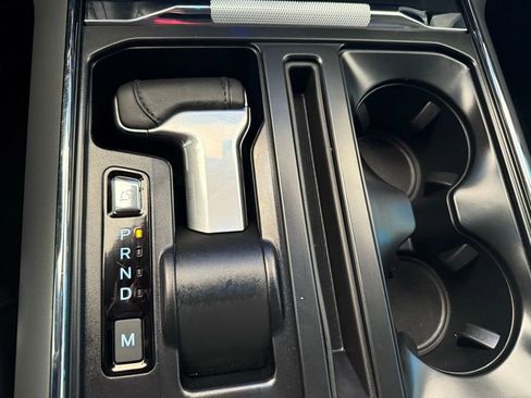 Used 2025 Ford F150 Lariat w/ Equipment Group 501A Mid image 37