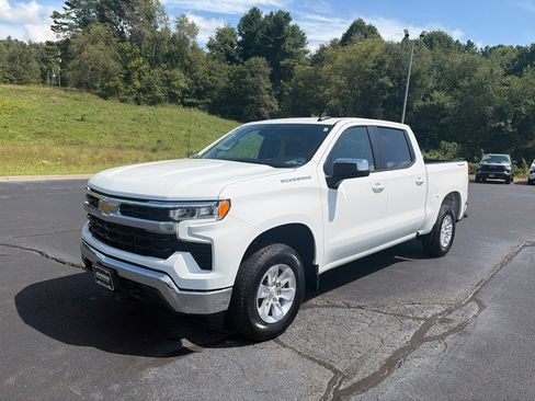 Used 2026 Chevrolet Silverado 1500 LT AWD/4WD image 4