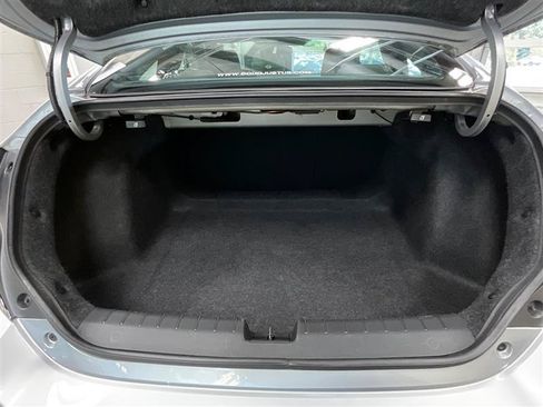 Used 2020 Honda Civic EX image 22