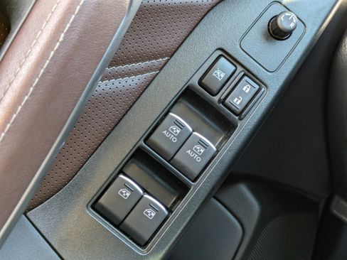 Used 2017 Subaru Forester 2.5i Touring image 23