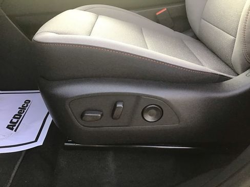 New 2026 Chevrolet Traverse LT w/ Driver Confidence Package image 34