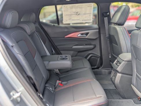 New 2025 Chevrolet Equinox EV RS image 32