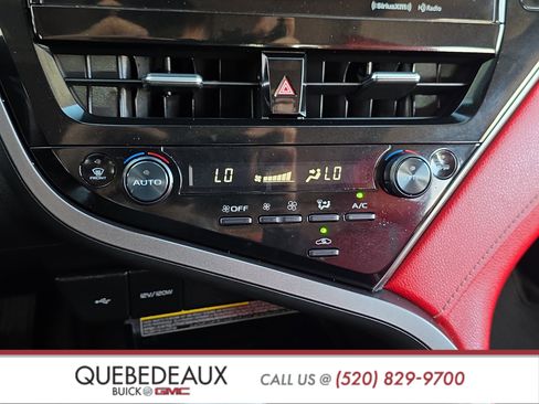 Used 2021 Toyota Camry XSE w/ Carpet Mat Package (TMS) image 19