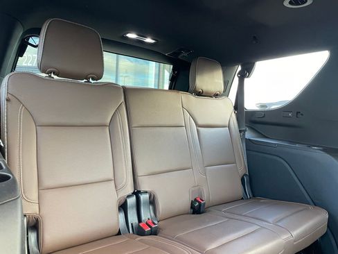 Used 2023 Chevrolet Tahoe High Country image 29