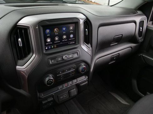 Used 2022 Chevrolet Silverado 2500 Custom w/ Gooseneck/5TH Wheel Package AWD/4WD image 11