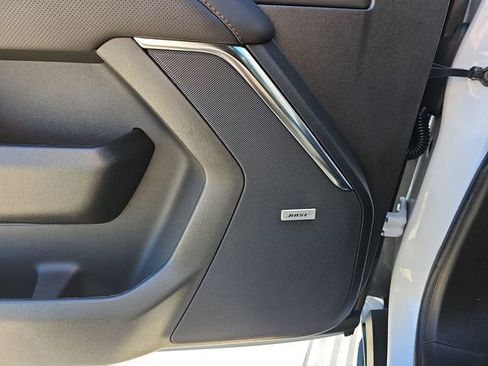 New 2026 Chevrolet Tahoe High Country AWD/4WD image 24