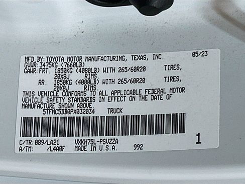 Used 2023 Toyota Tundra Platinum AWD/4WD image 30