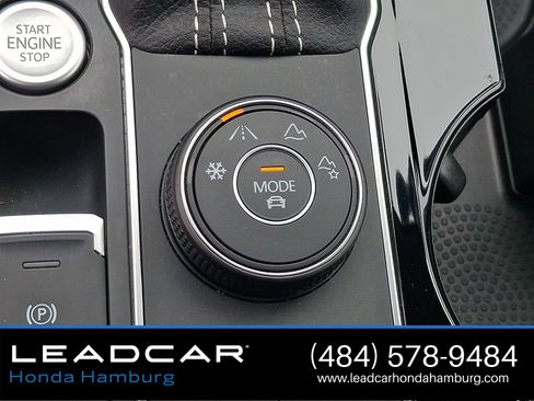 Used 2022 Volkswagen Atlas SE AWD/4WD image 26