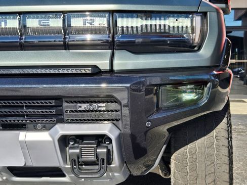 Used 2024 GMC Hummer EV 3X AWD/4WD image 13