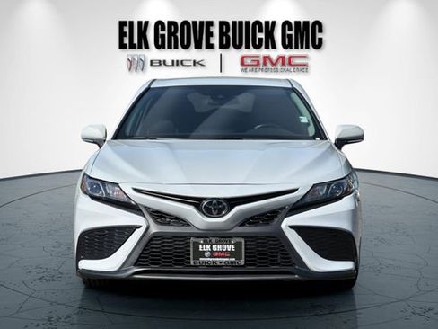 Used 2023 Toyota Camry SE FWD image 8