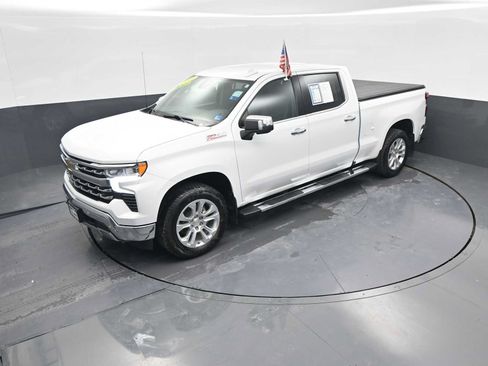 Used 2023 Chevrolet Silverado 1500 LTZ w/ LTZ Convenience Package II AWD/4WD image 27