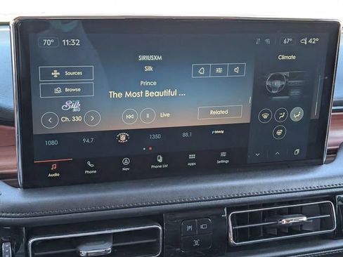 Used 2022 Lincoln Nautilus Reserve image 24