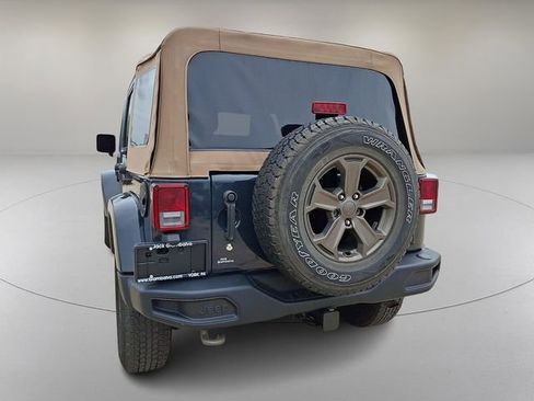 Used 2018 Jeep Wrangler Unlimited Sport AWD/4WD image 8