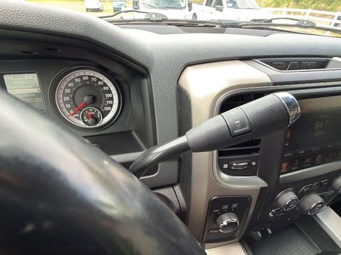 Used 2014 RAM 3500 Big Horn image 16