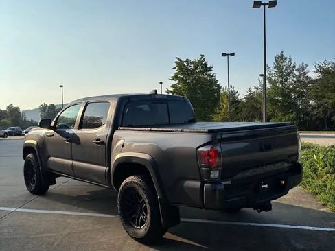 Used 2021 Toyota Tacoma TRD Pro AWD/4WD image 4