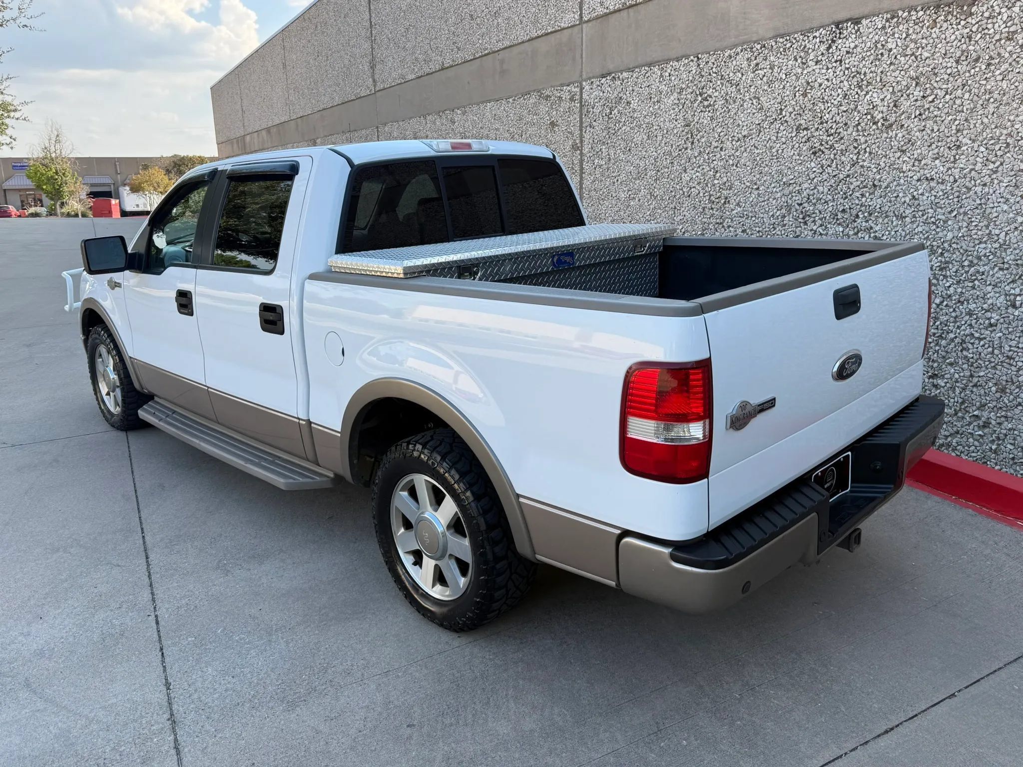 Used 2006 Ford F150 King Ranch RWD image 4