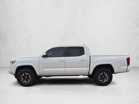 Used 2023 Toyota Tacoma SR w/ SR Convenience Package RWD image 8