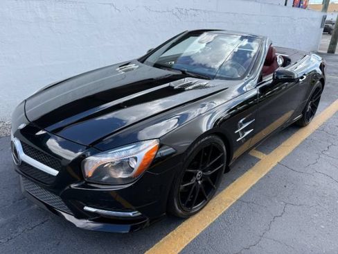 Used 2013 Mercedes-Benz SL 550 image 16