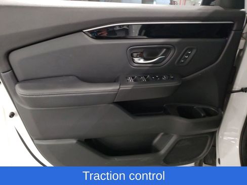 Used 2023 Honda Pilot EX-L image 19