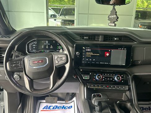 Used 2024 GMC Sierra 1500 AT4X AWD/4WD image 16
