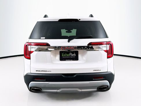 Used 2023 GMC Acadia SLT image 7