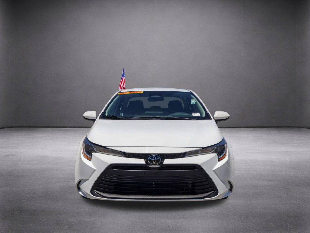Used 2024 Toyota Corolla LE FWD image 10