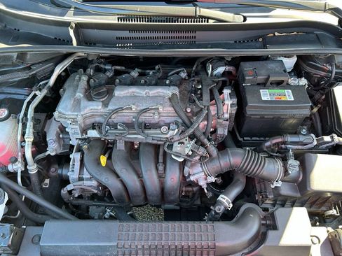 Used 2022 Toyota Corolla LE FWD image 11