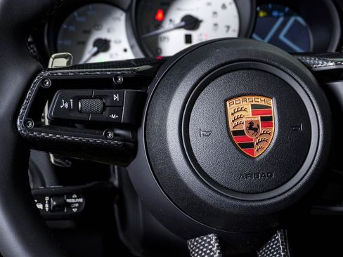 New 2026 Porsche Macan Turbo image 20