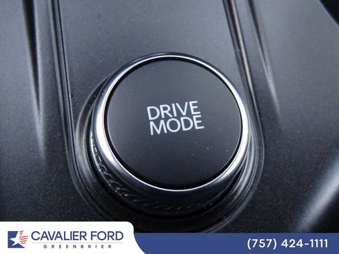 Used 2026 Ford Explorer Active w/ Active Comfort Package AWD/4WD image 33