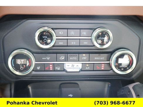 Used 2024 Ford Bronco Outer Banks AWD/4WD image 11