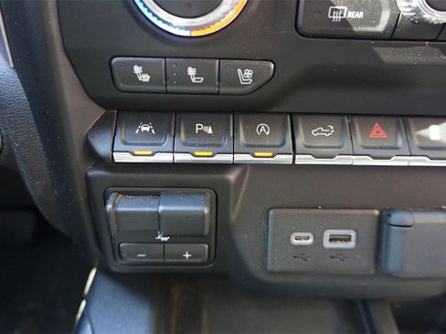 Used 2020 GMC Sierra 1500 SLT w/ SLT Premium Plus Package image 14