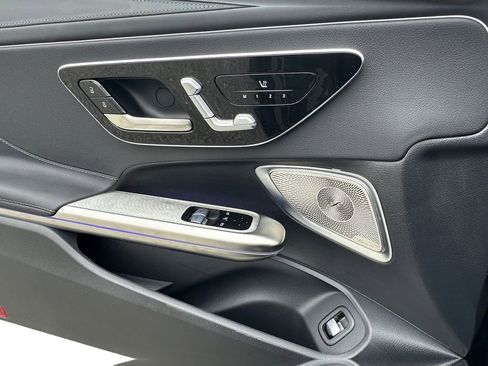 Used 2024 Mercedes-Benz CLE 300 4MATIC Coupe w/ AMG Line image 11