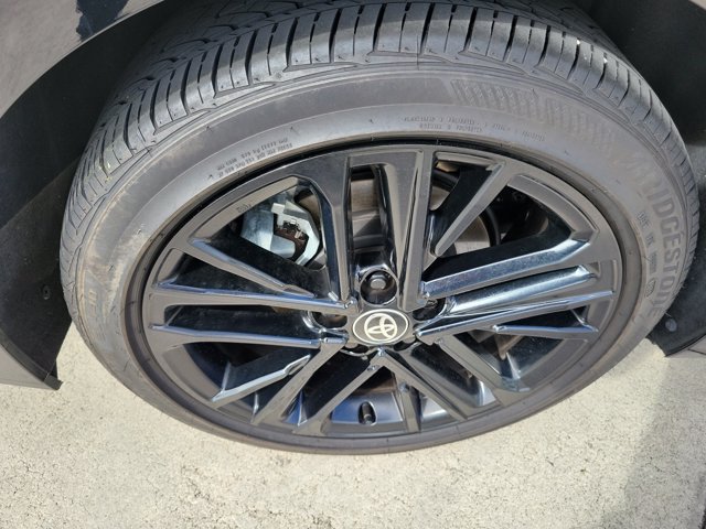 Used 2026 Toyota Camry SE w/ Multimedia Upgrade Package FWD image 8