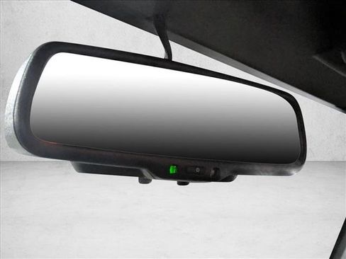 Used 2017 Jeep Wrangler Unlimited Sahara w/ Max Tow Package image 21