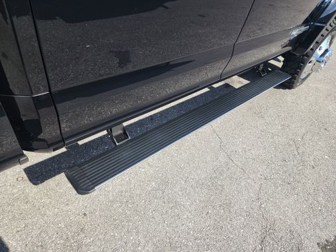 Used 2022 Ford F450 King Ranch w/ King Ranch Ultimate Package image 28