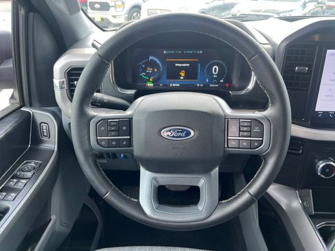 Used 2023 Ford F150 Lightning XLT AWD/4WD image 10