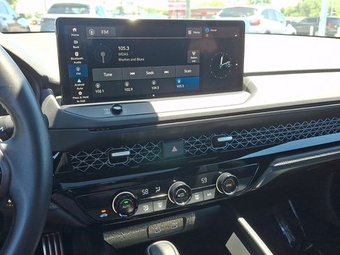 Used 2024 Honda Accord Sport image 19